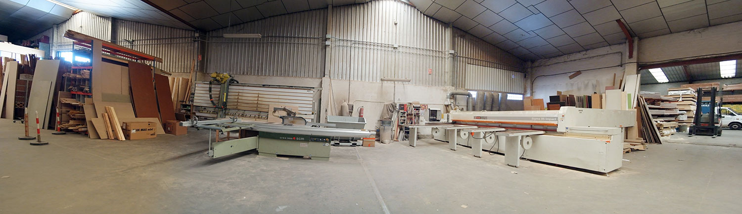 madermar- sala de maquinaria de la empresa